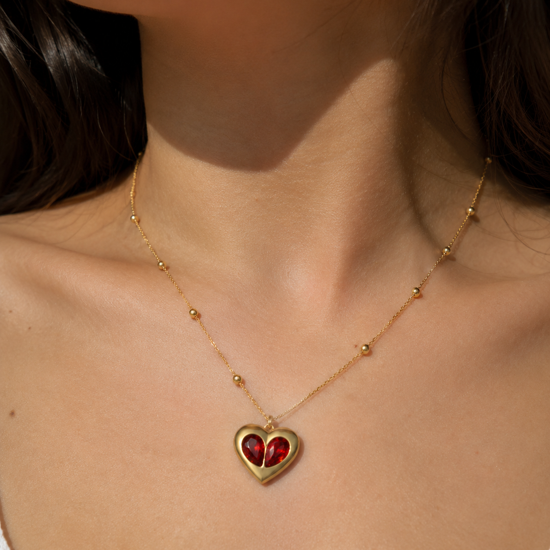 Auri Necklace