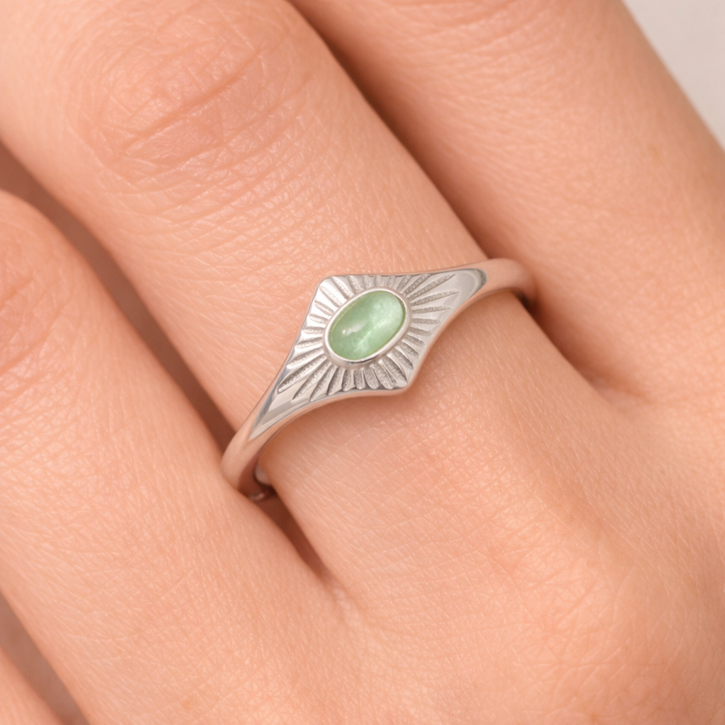Lunaria Vintage style Ring